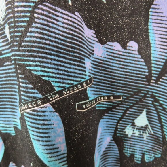 Volcom Hawaiian Shirt Youth 14 XL Black Blue Purple Floral Skate Surf SS - Picture 4 of 11